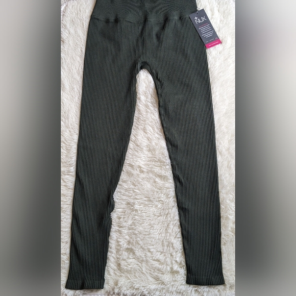 NUX Leggings Womens Size L Green Ribbed High Compression Athletic NWT - Picture 3 of 8